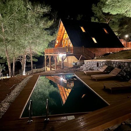 Panurlawoodenhouse Ozel Havuz& Sauna Mavi Kültér fotó