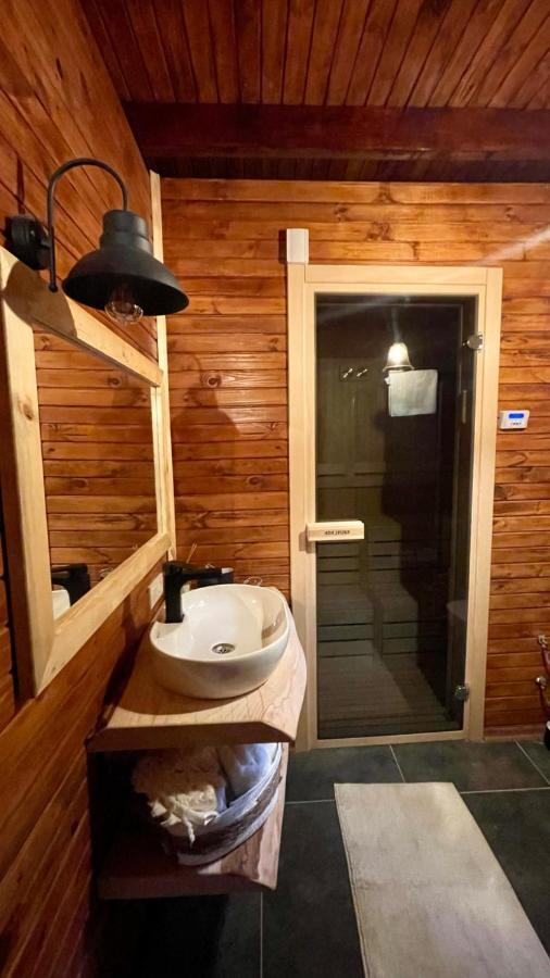 Panurlawoodenhouse Oezel Havuz& Sauna Mavi Kültér fotó