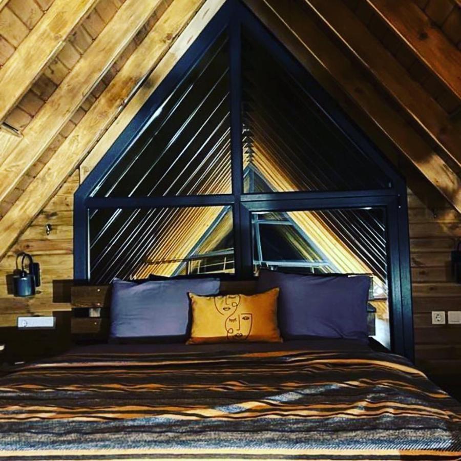 Panurlawoodenhouse Oezel Havuz& Sauna Mavi Kültér fotó