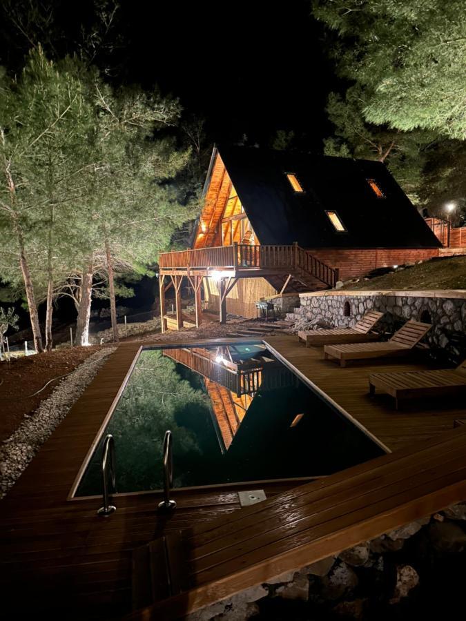 Panurlawoodenhouse Oezel Havuz& Sauna Mavi Kültér fotó