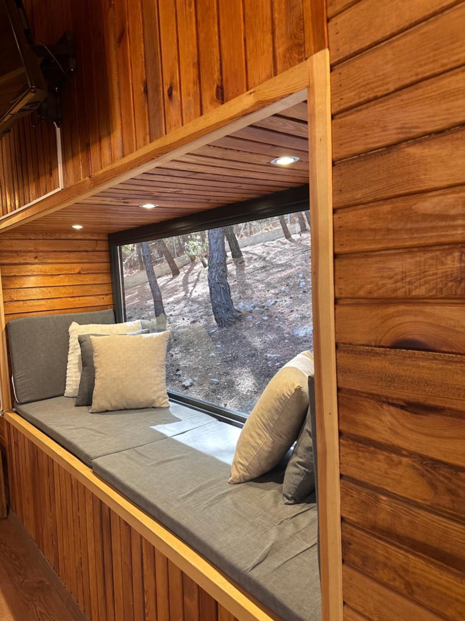 Panurlawoodenhouse Oezel Havuz& Sauna Mavi Kültér fotó